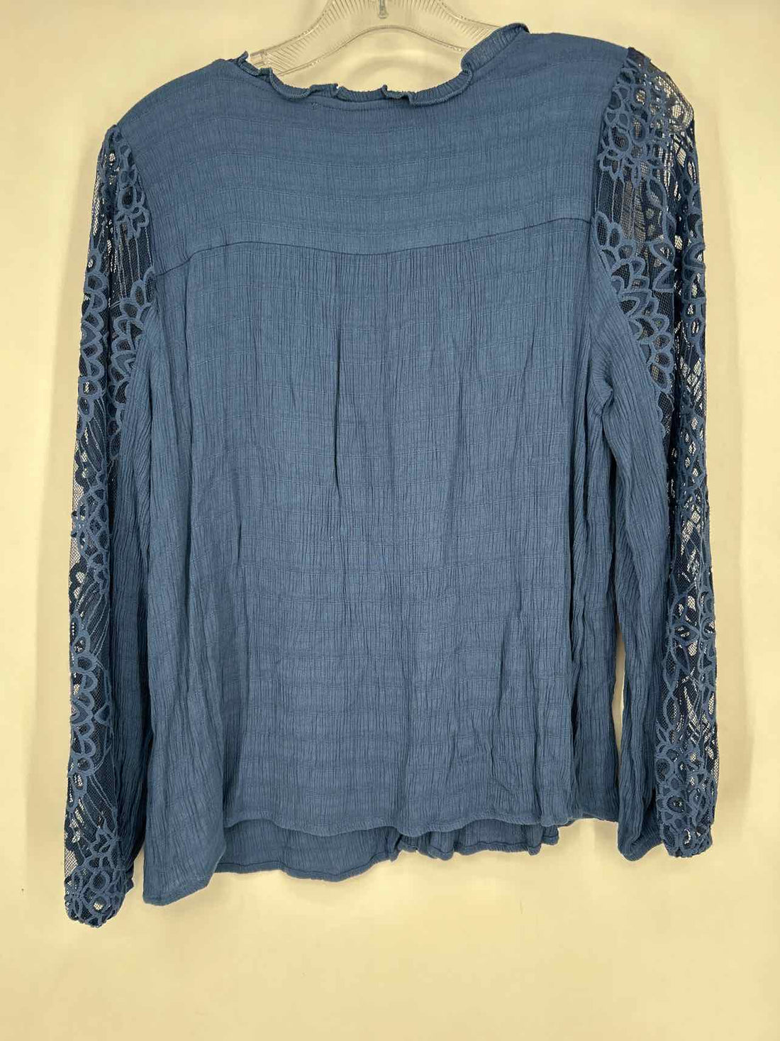 Nurture by Westbound Size M Navy Lace Long Sleeve