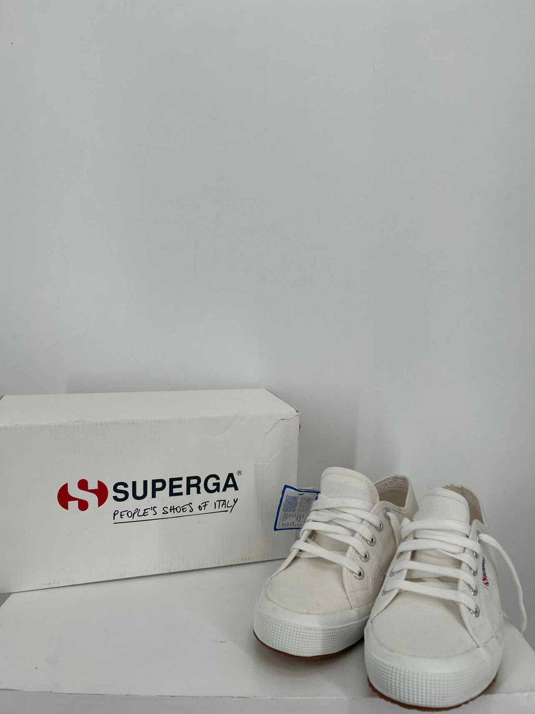 Superga Women Size 7 White New In Box Sneakers