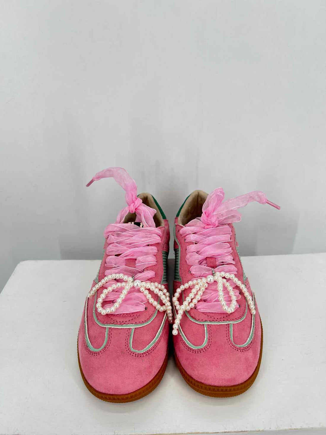 Shu Shop Women Size 6 Pink New Sneakers