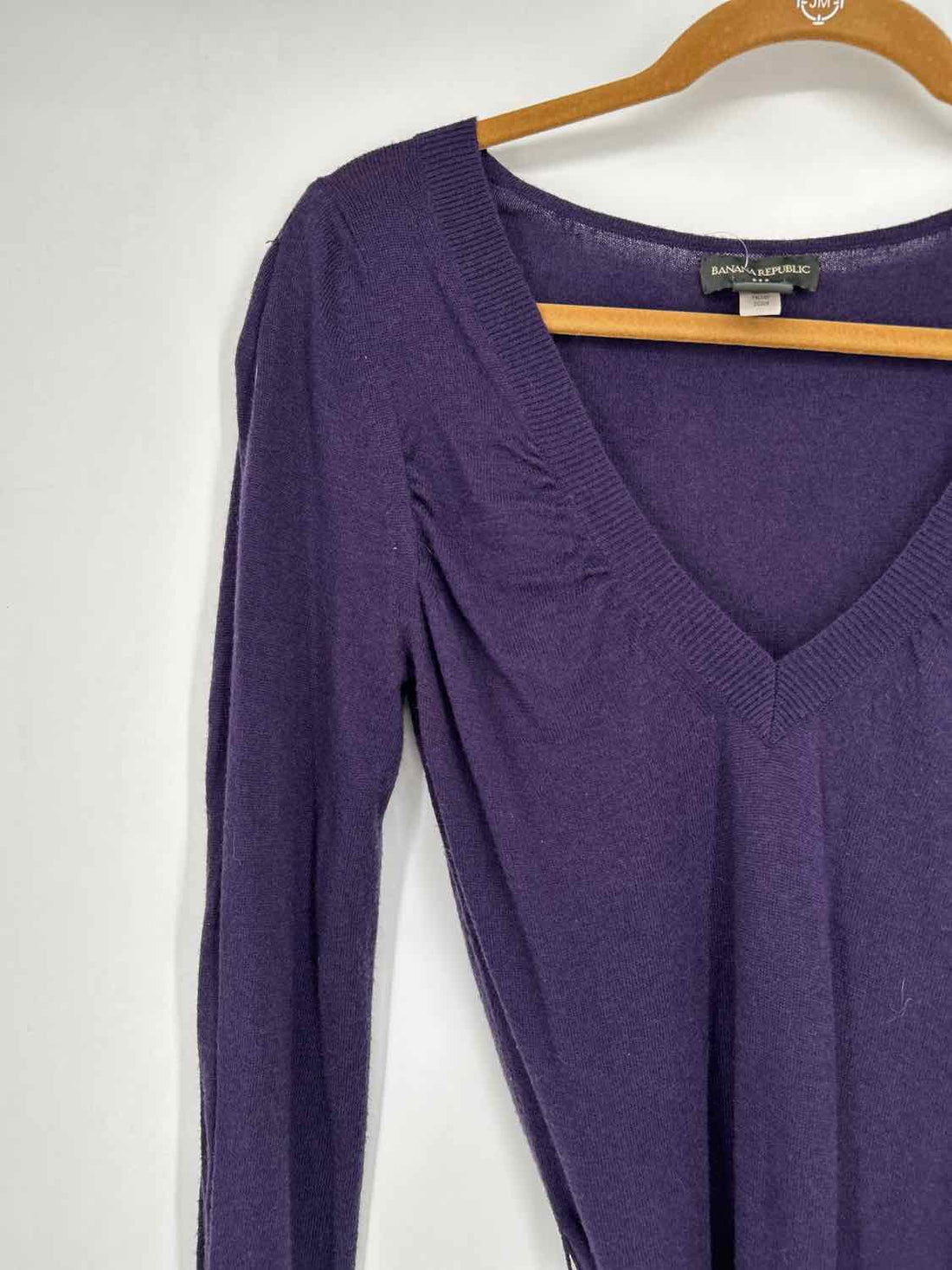 Banana Republic Size M Dark Purple Wool Blend Sweater
