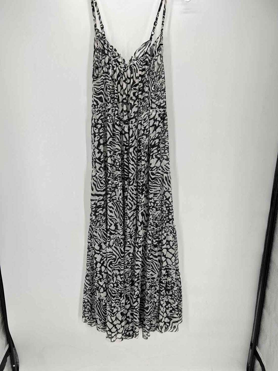 America & Beyond Size S Black & White Coverup