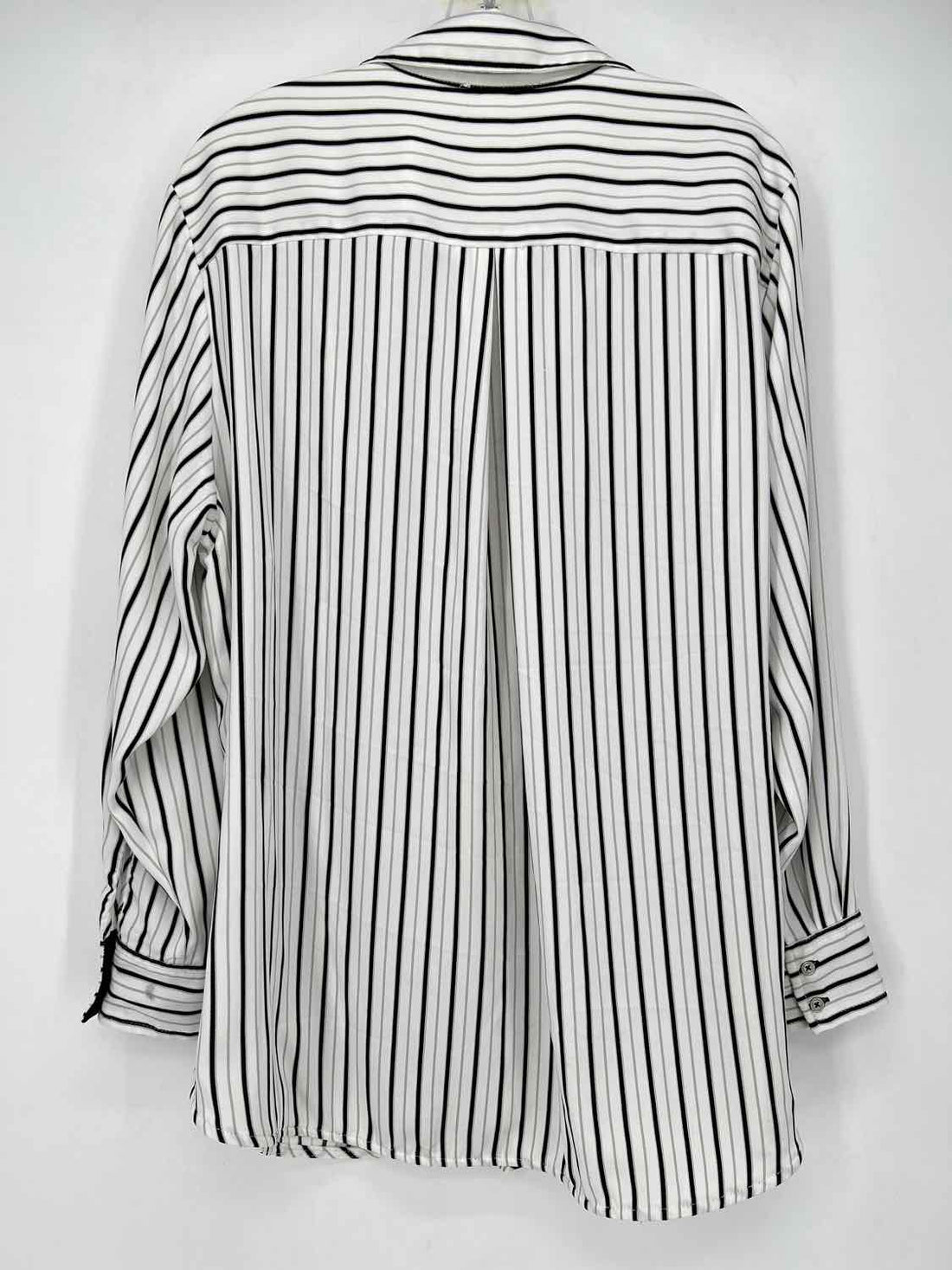 Rachel Zoe Size 1X White Striped Long Sleeve