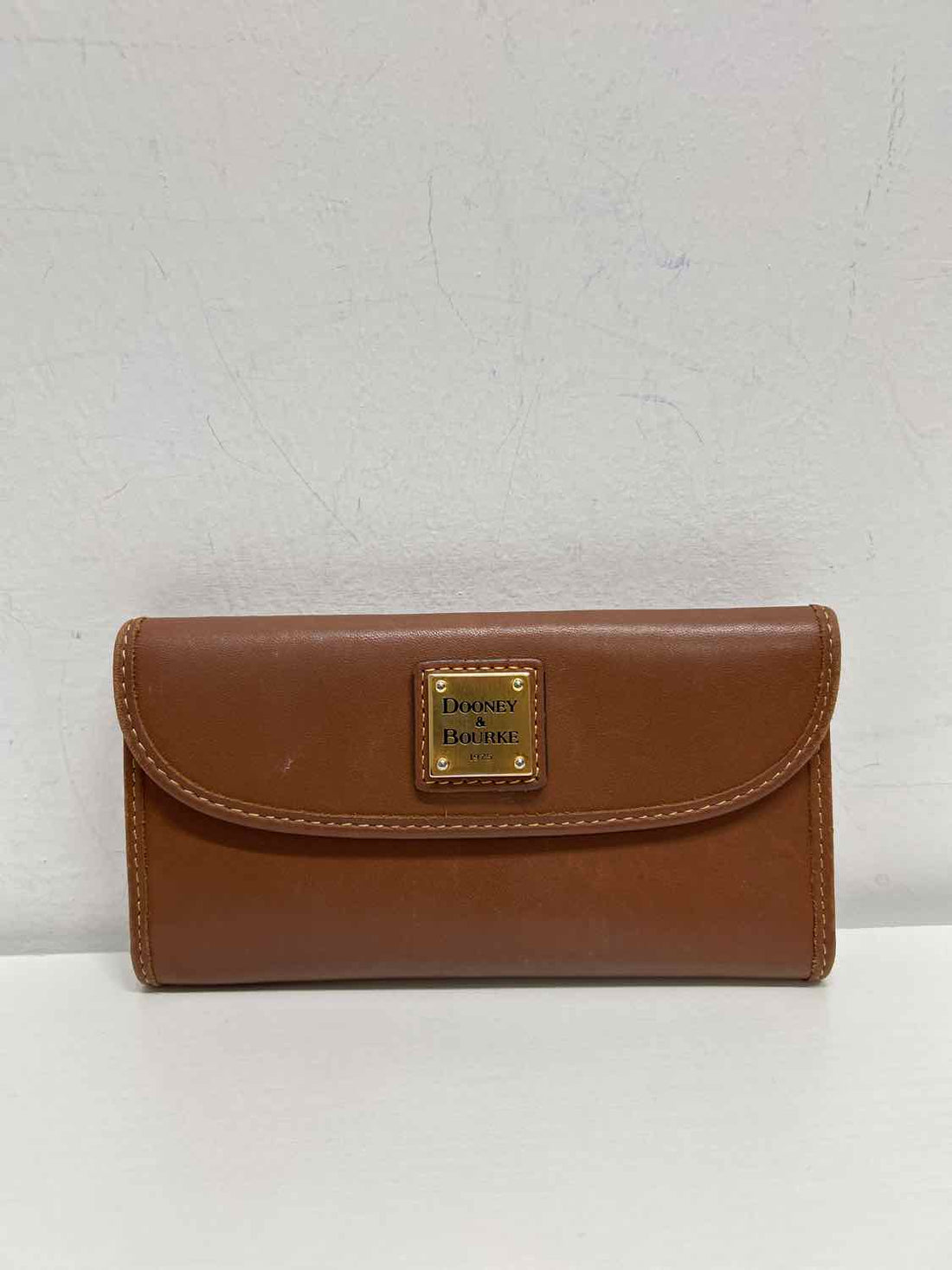 Dooney & Bourke Brown Leather Vintage Wallet
