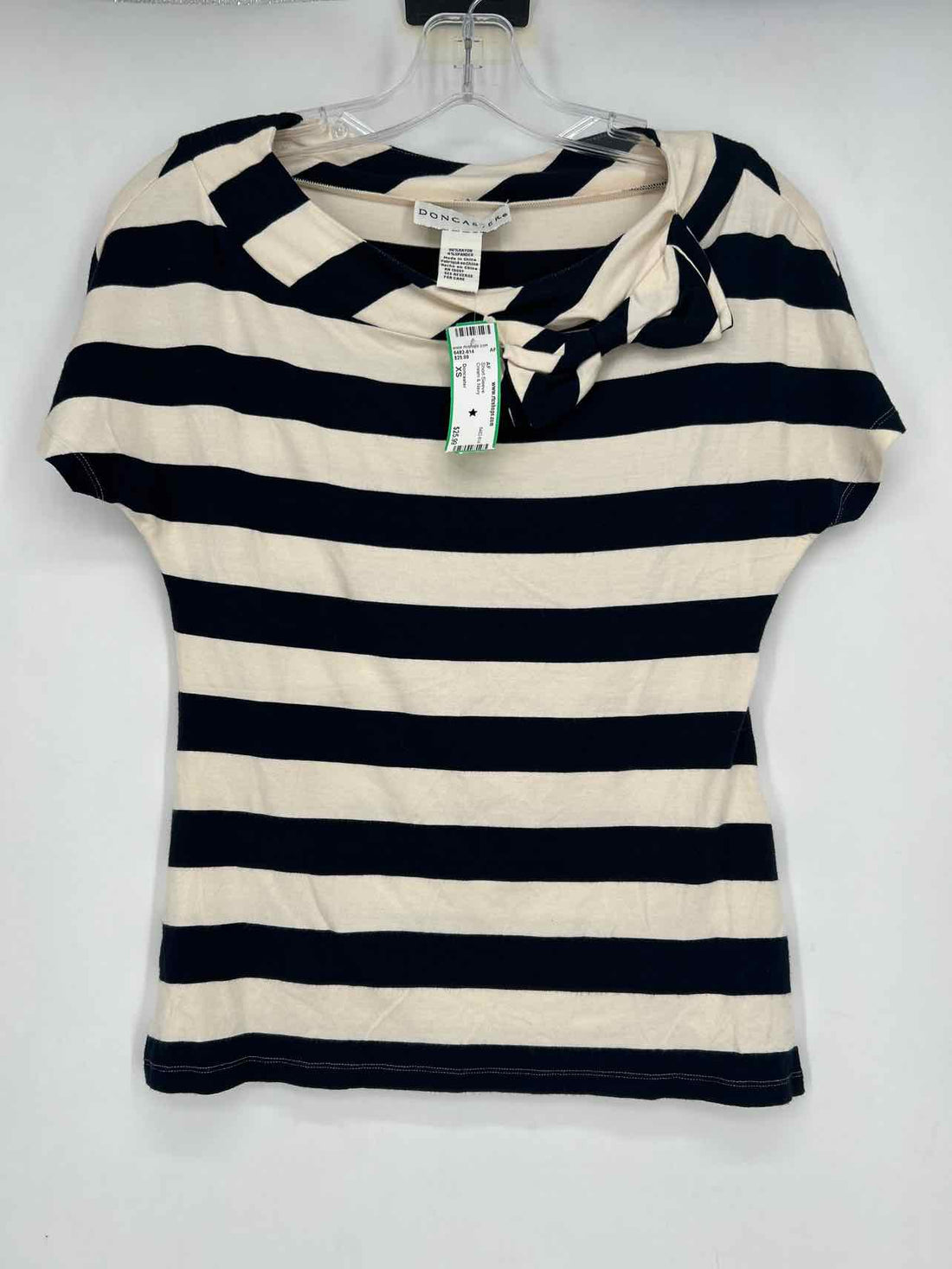Doncaster Size XS Cream & Navy Short Sleeve