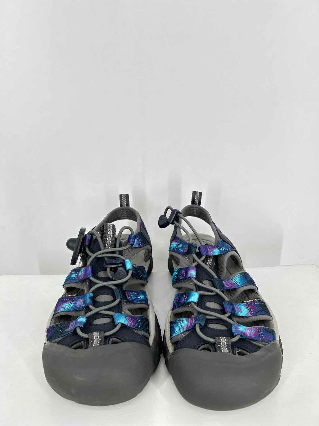 Keen Women Size 7.5 Purple & Blue Sandals