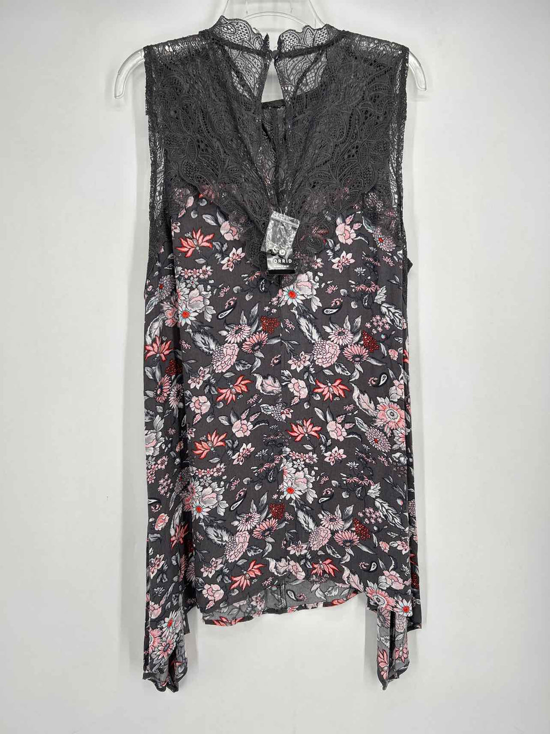 Torrid Size 2 Gray Floral NWT Sleeveless