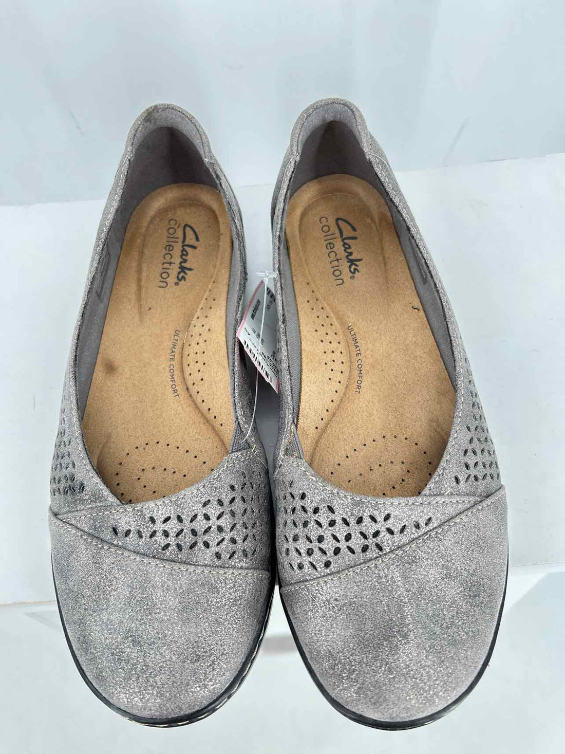 Clarks Women Size 7 Gray Flats