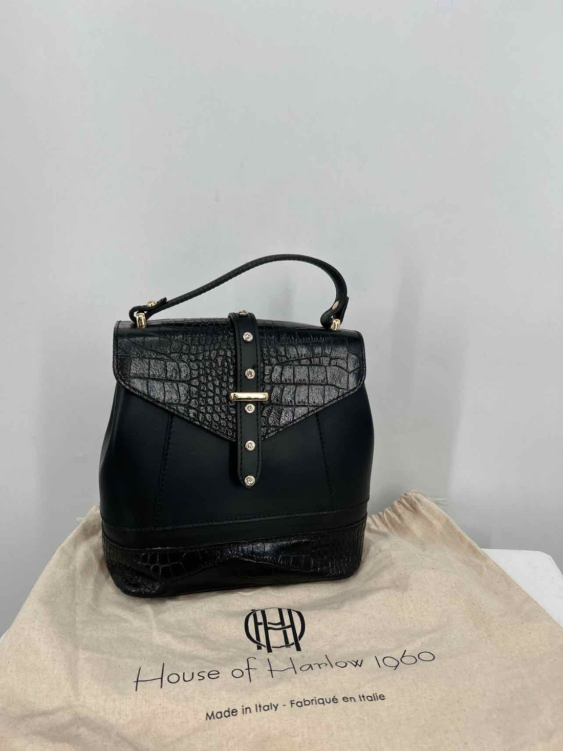 House of Harlow 1960 Black Leather Pre Owned Backpack