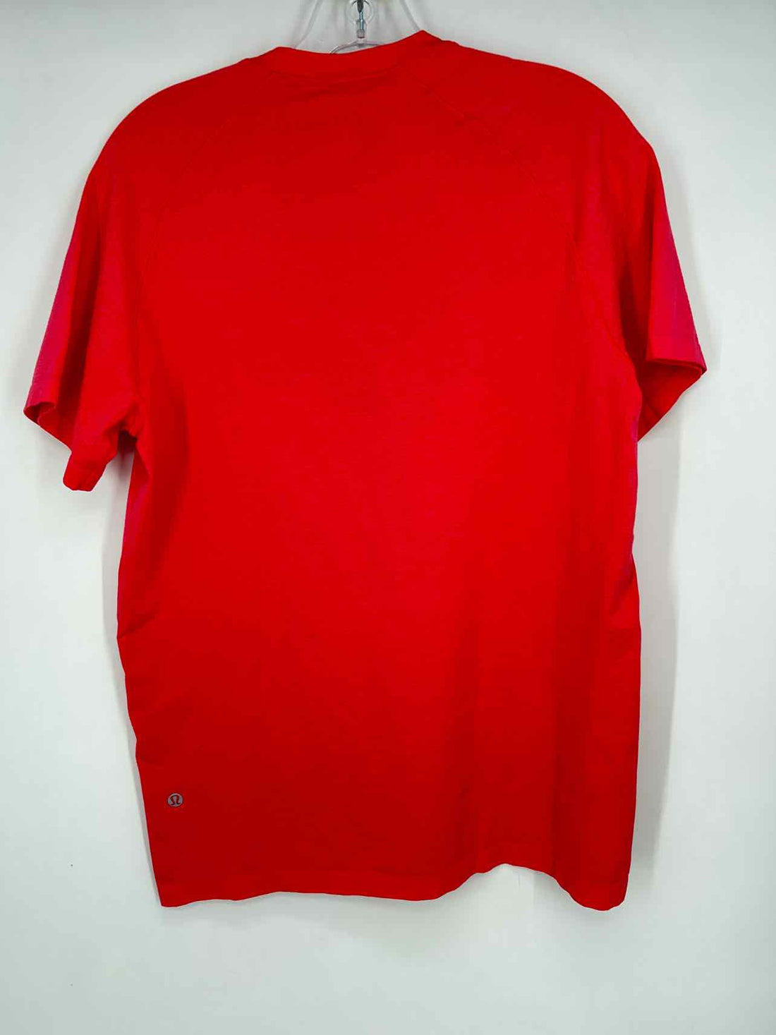 Lululemon Size M Pink Coral Short Sleeve Active Tops