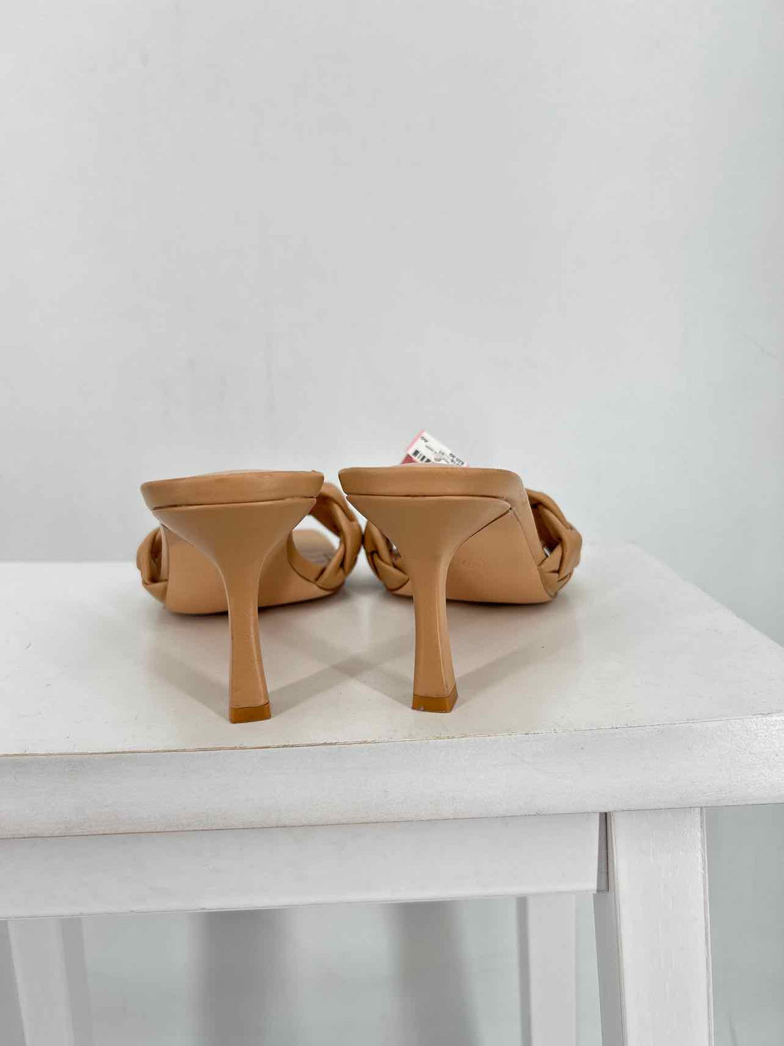 Laicigo Women Size 10 Beige Heels