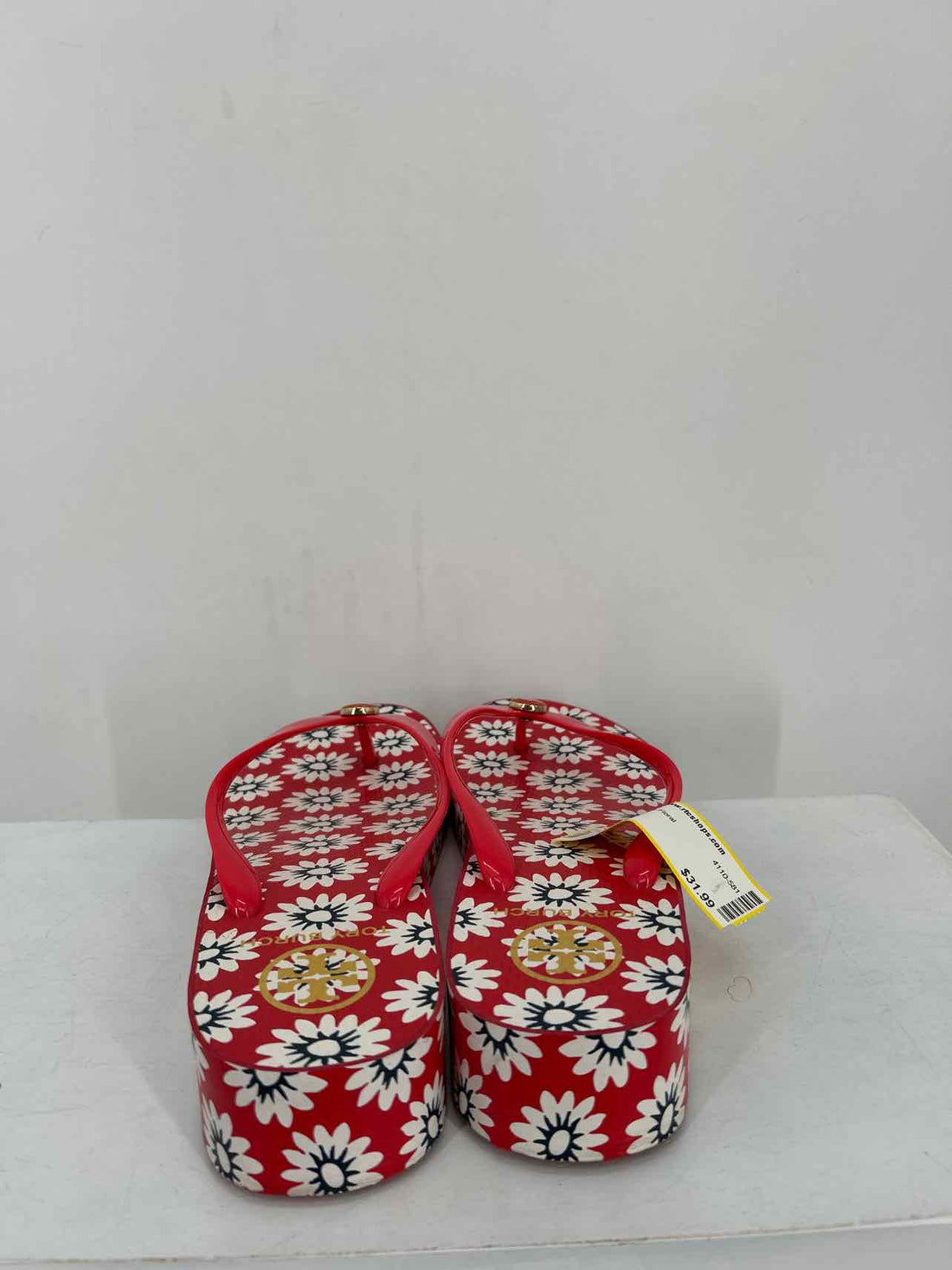 Tory Burch Women Size 10 Red & White Floral Flip Flops