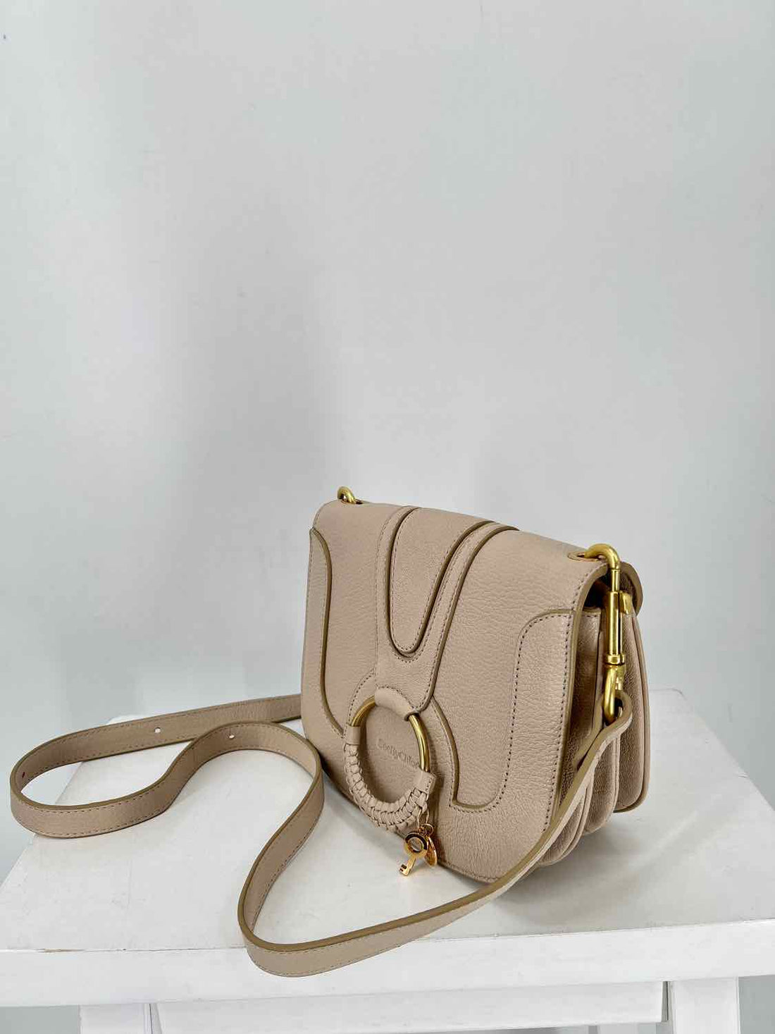 See By Chloe Beige Leather Pre Owned Crossbody