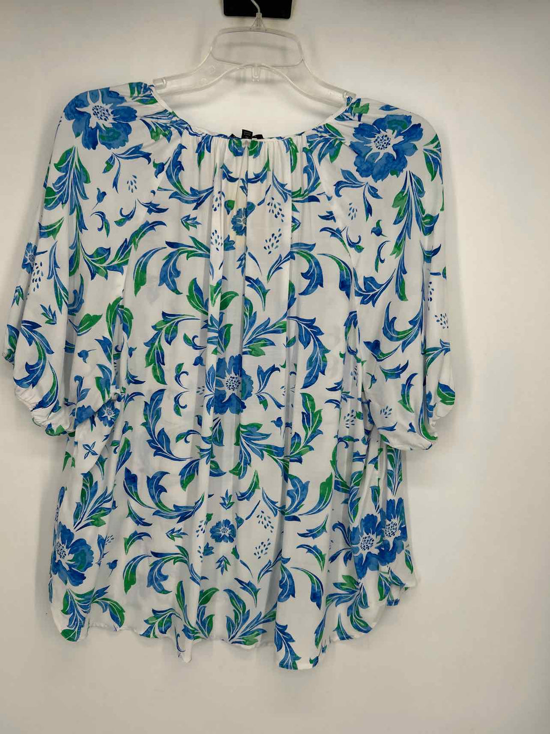 Talbots Size XL White Print Short Sleeve