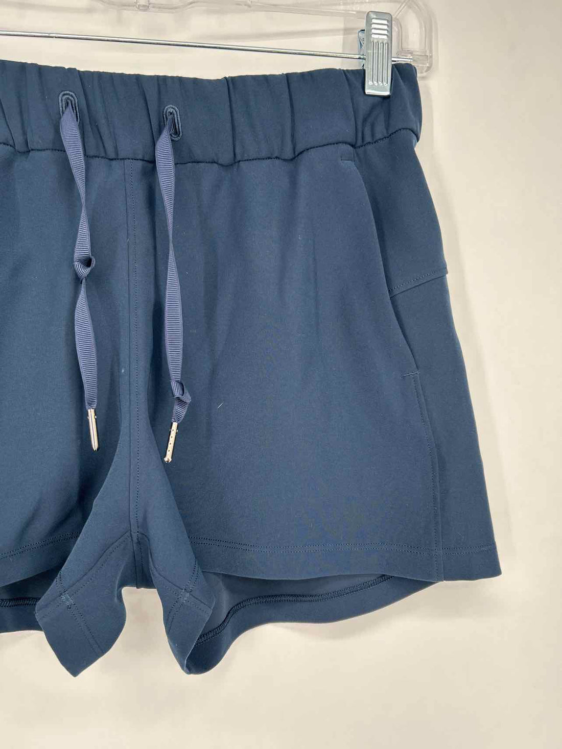 Lululemon Size 4 Navy Active Shorts