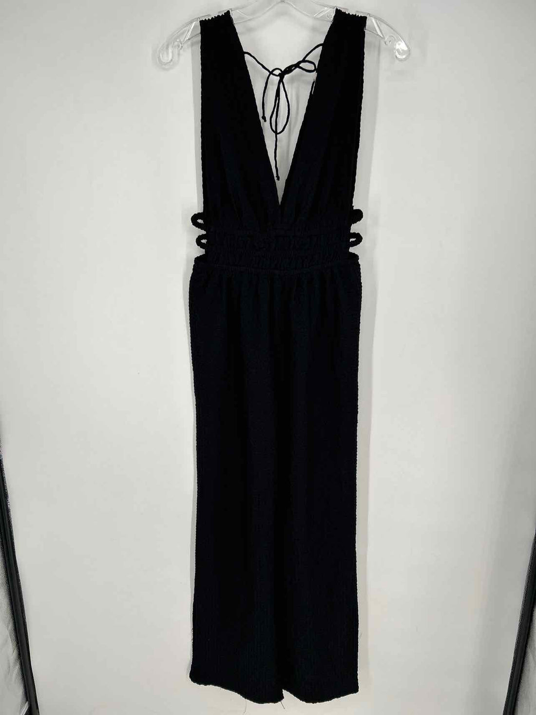 Blush Boutique Size M Black Sleeveless Jumpsuit