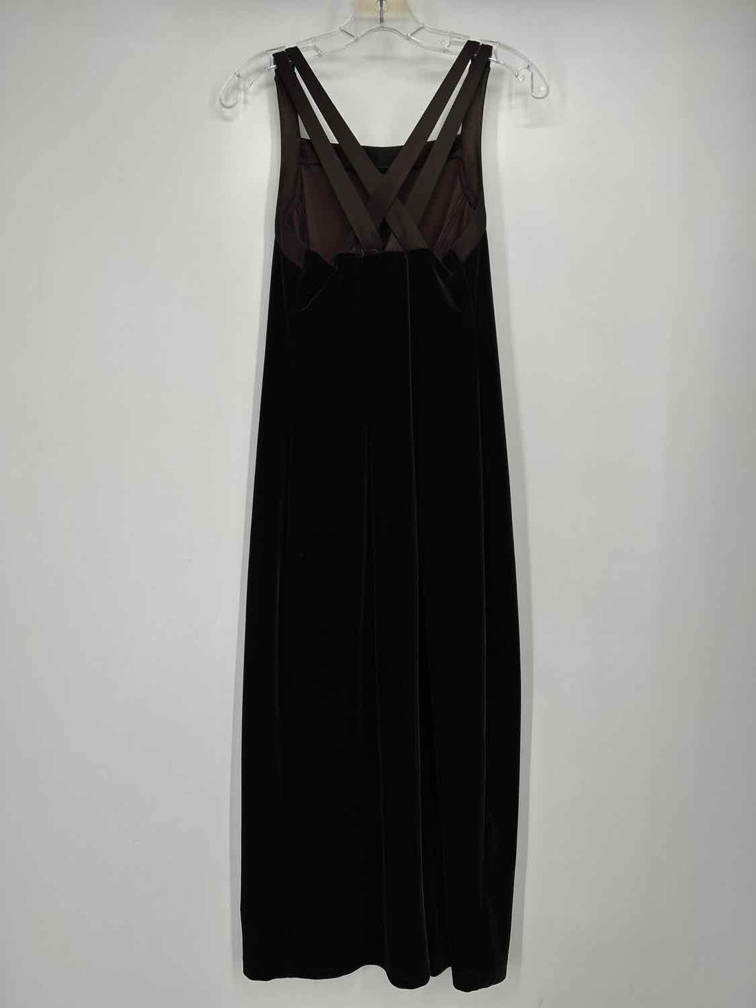 CDC 12 Brown Sleeveless Holiday