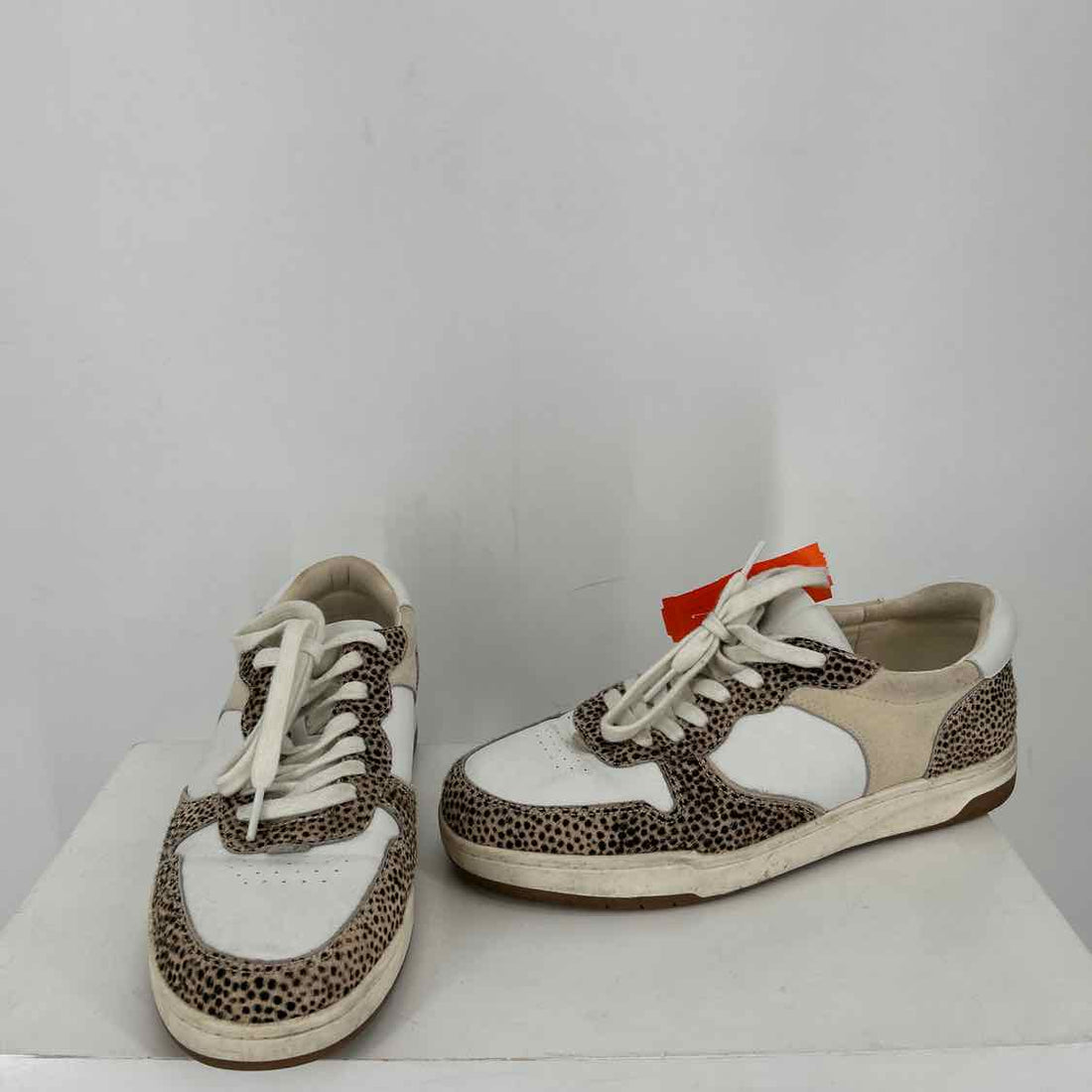 MWL Women Size 8.5 White w Leopard Sneakers