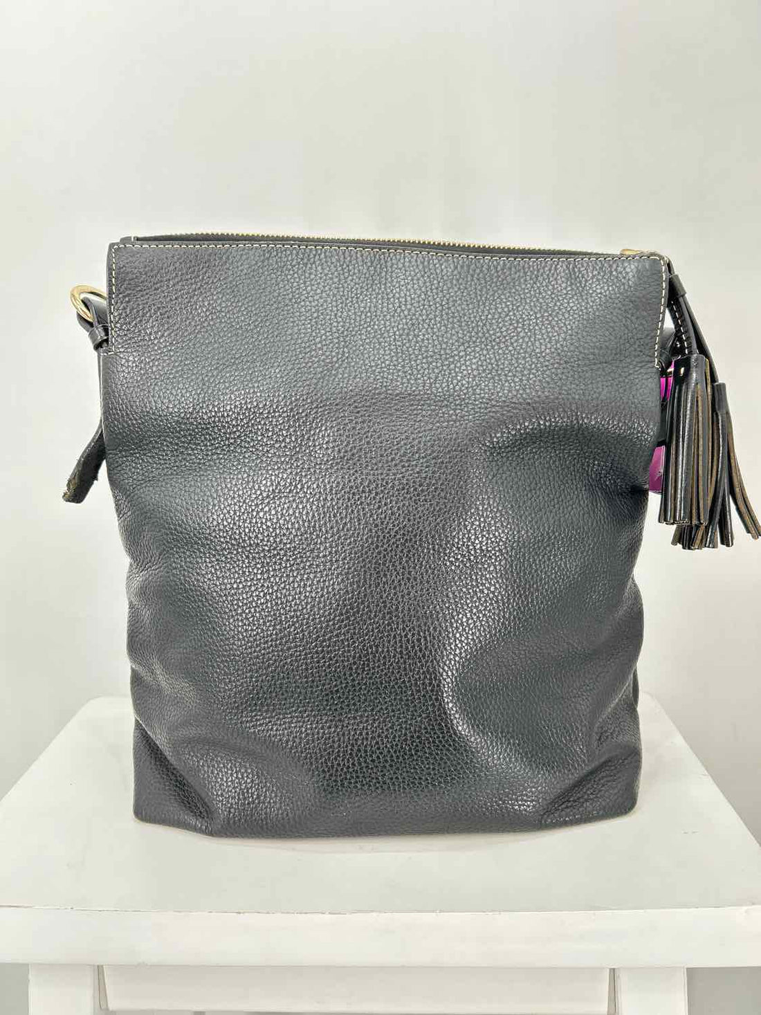 Dooney & Bourke Black Leather Pre Owned Hobo