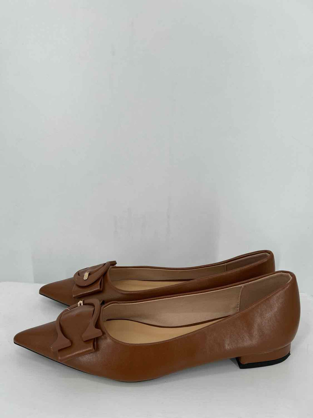 C. Paravano Women Size 38 Brown Flats
