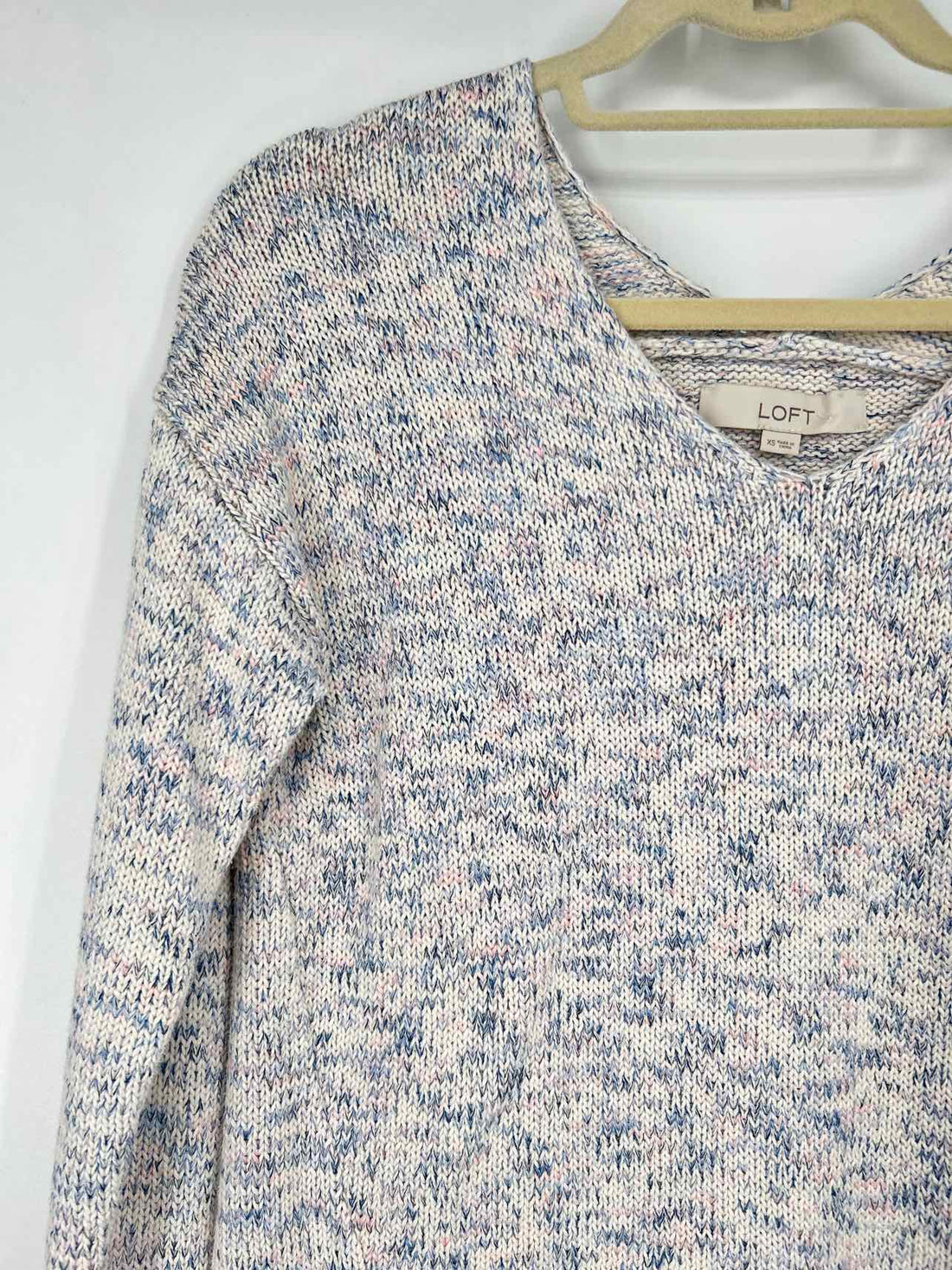 Loft Size XS White Blue & Pink Marled Sweater