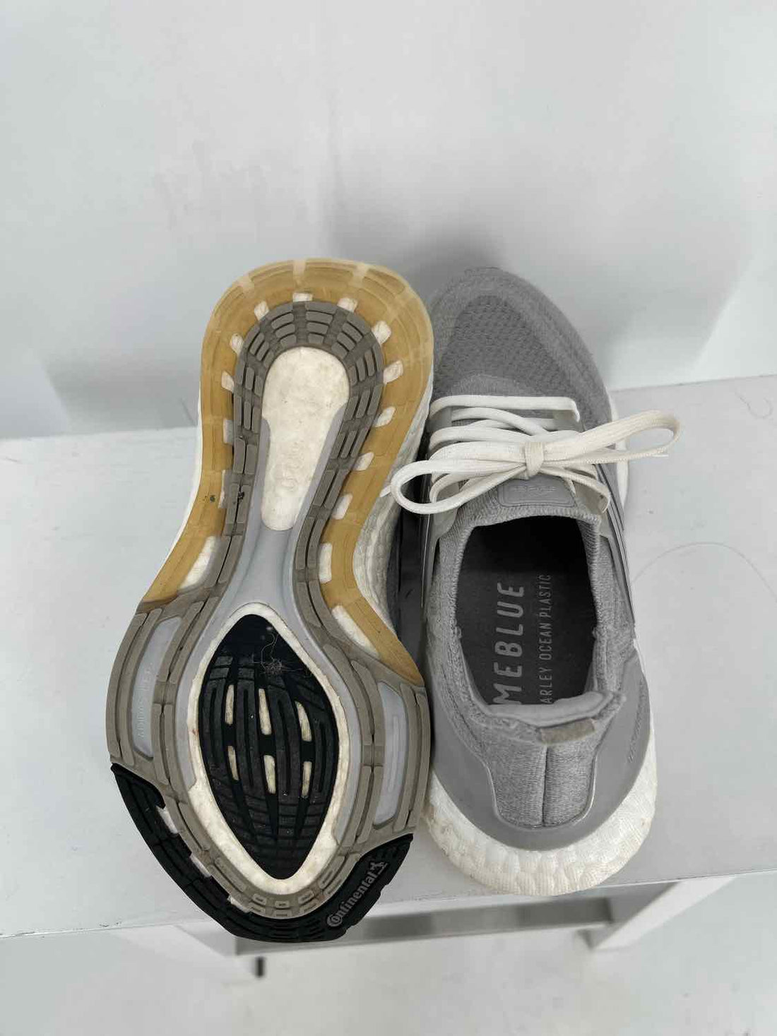 Adidas Women Size 6.5 Gray Sneakers