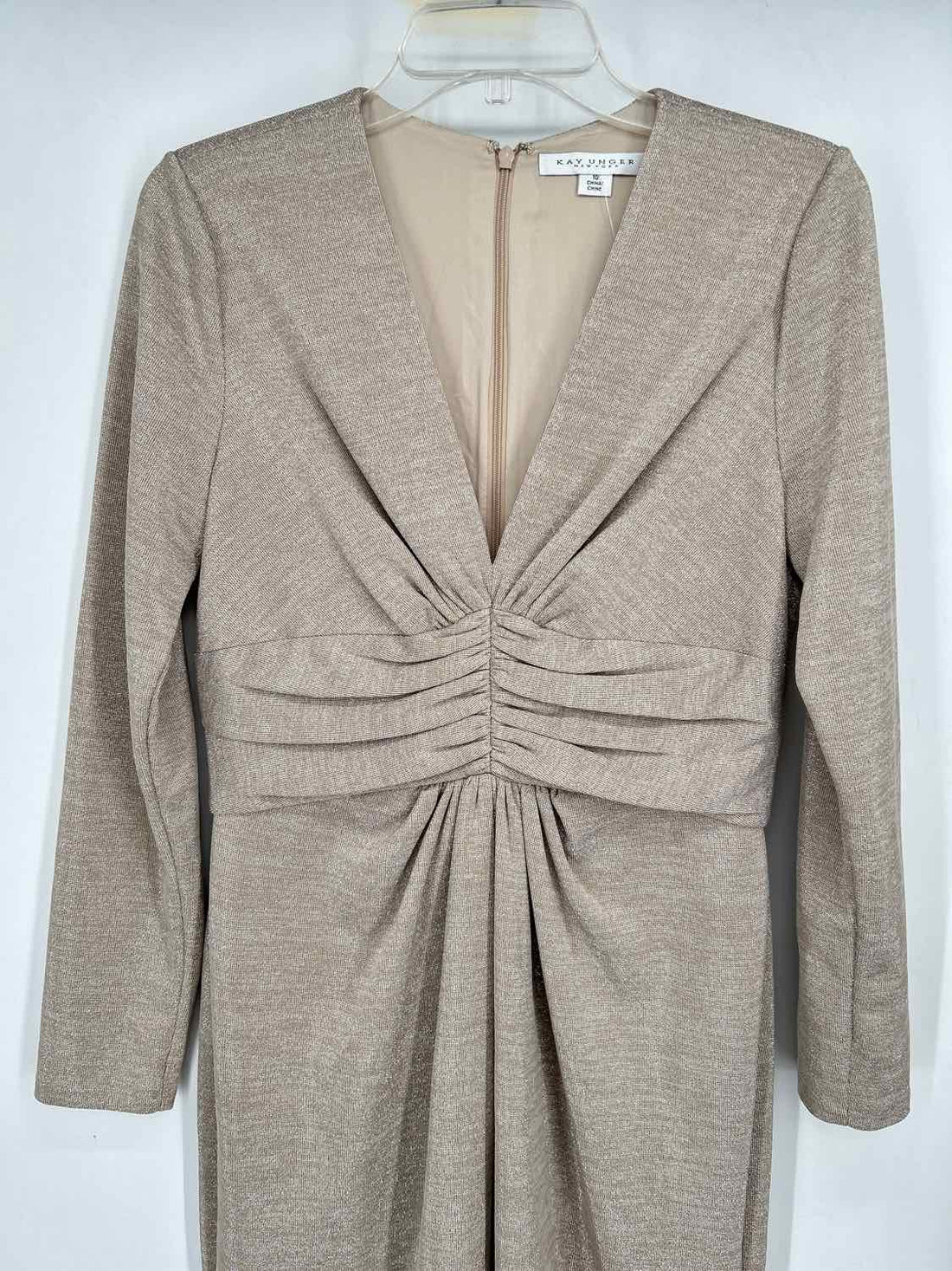 Kay Unger 10 Gold Long Sleeve Holiday