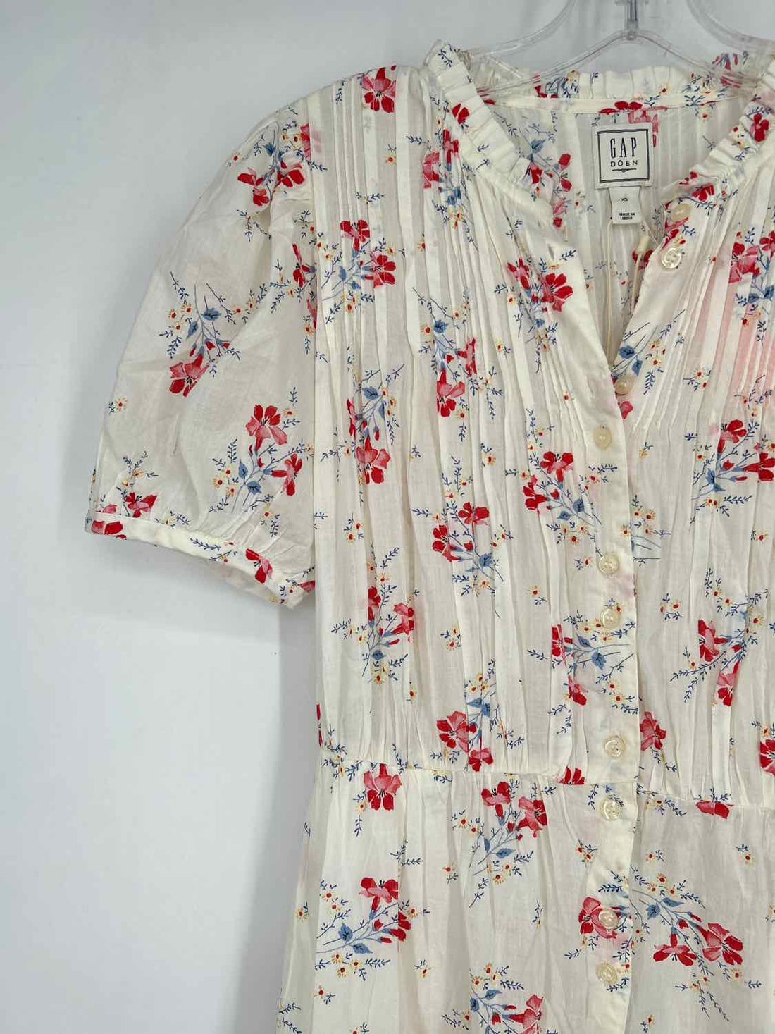 Gap Size XS White Floral NWT Dress