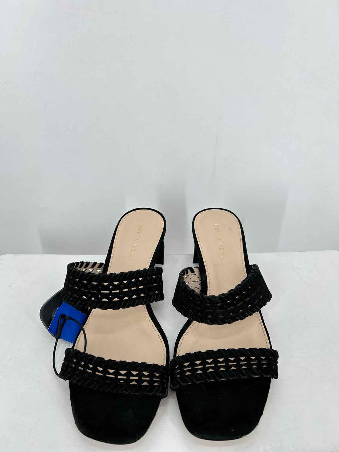 Pelle Moda Women Size 8 Black Suede Sandals