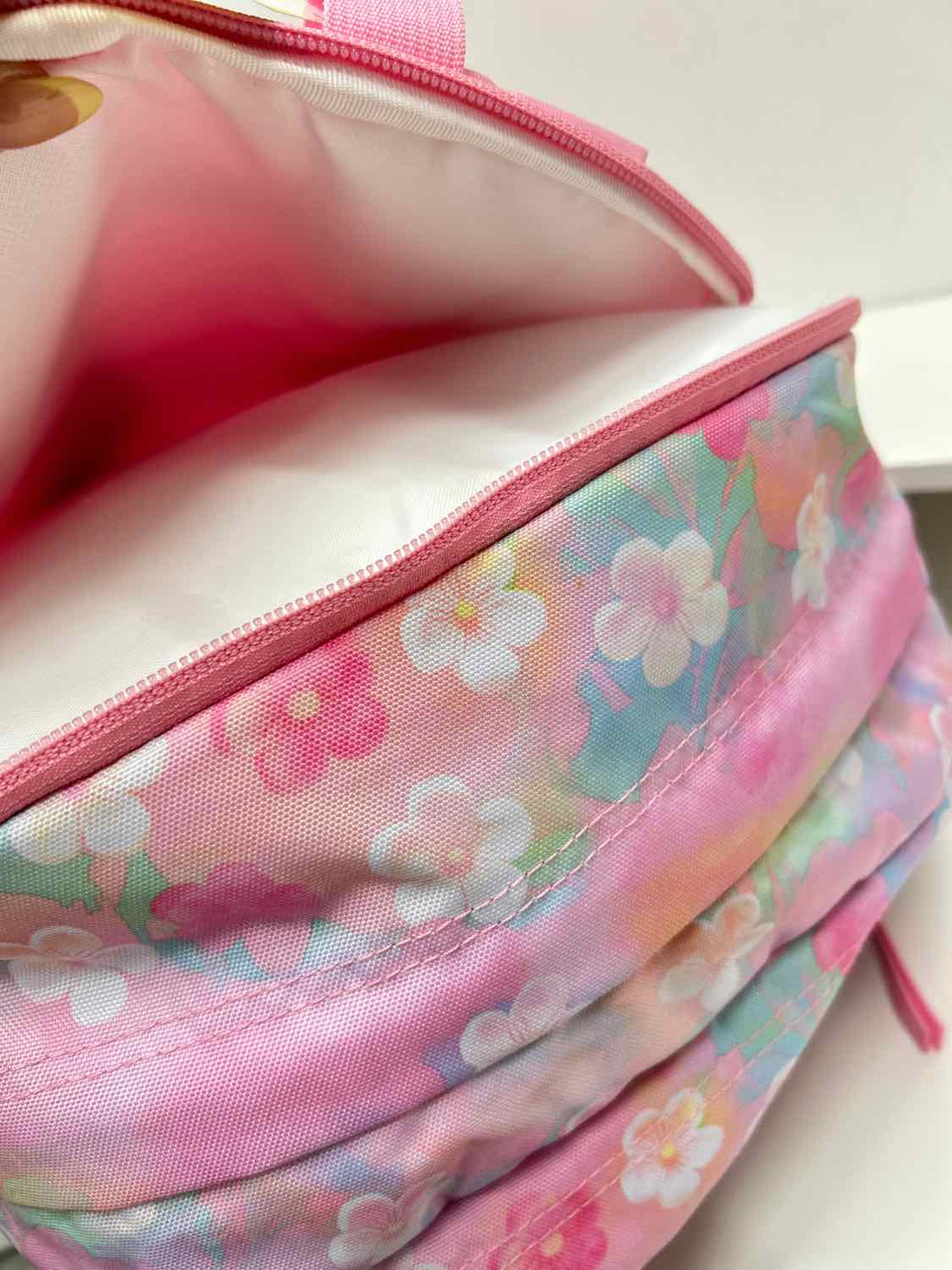 Jansport Pink Floral Nylon Pre Owned Backpack