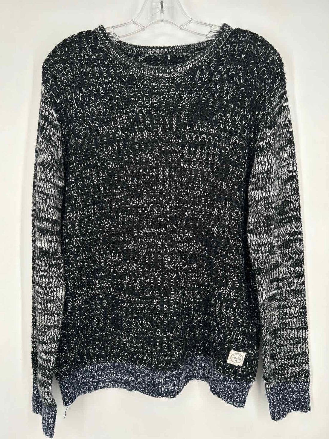 Native Youth Size M Black & White Sweater