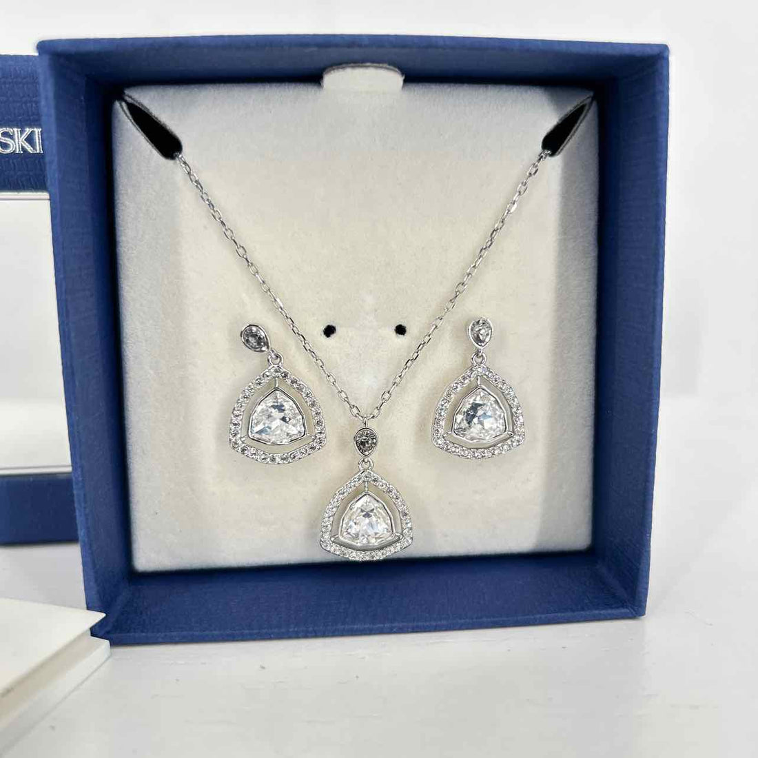 Swarovski Crystal Silver Crystals Jewelry Set