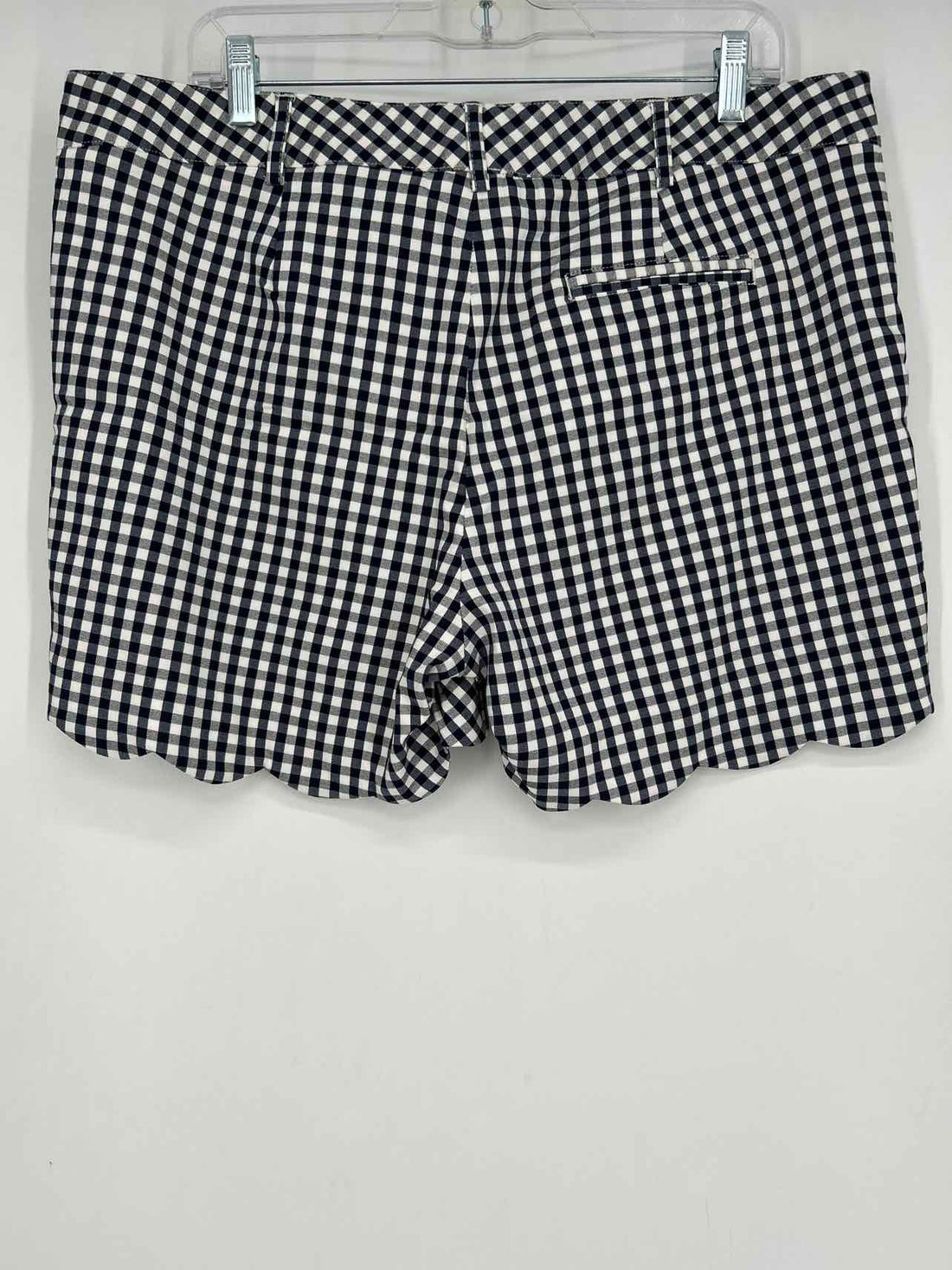 J McLaughlin Size 14 Navy & White Gingham NWT Shorts