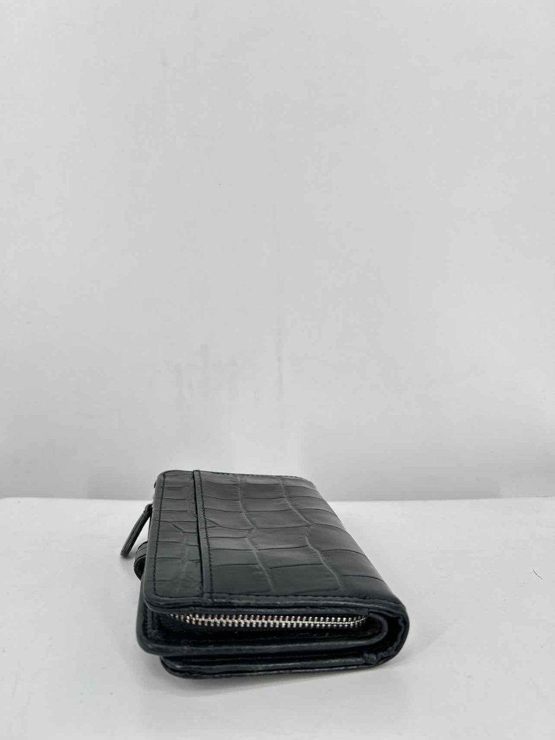 Brighton Black Croc Embossed Pre Owned Wallet