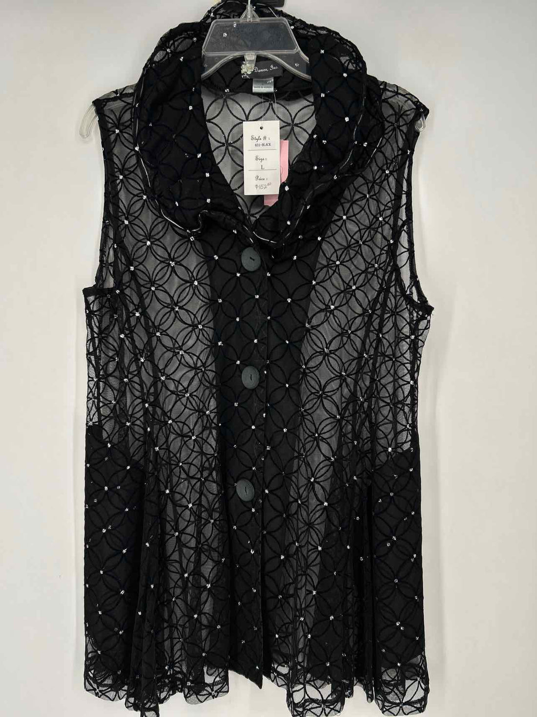 Damee Size L Black NWT Sleeveless