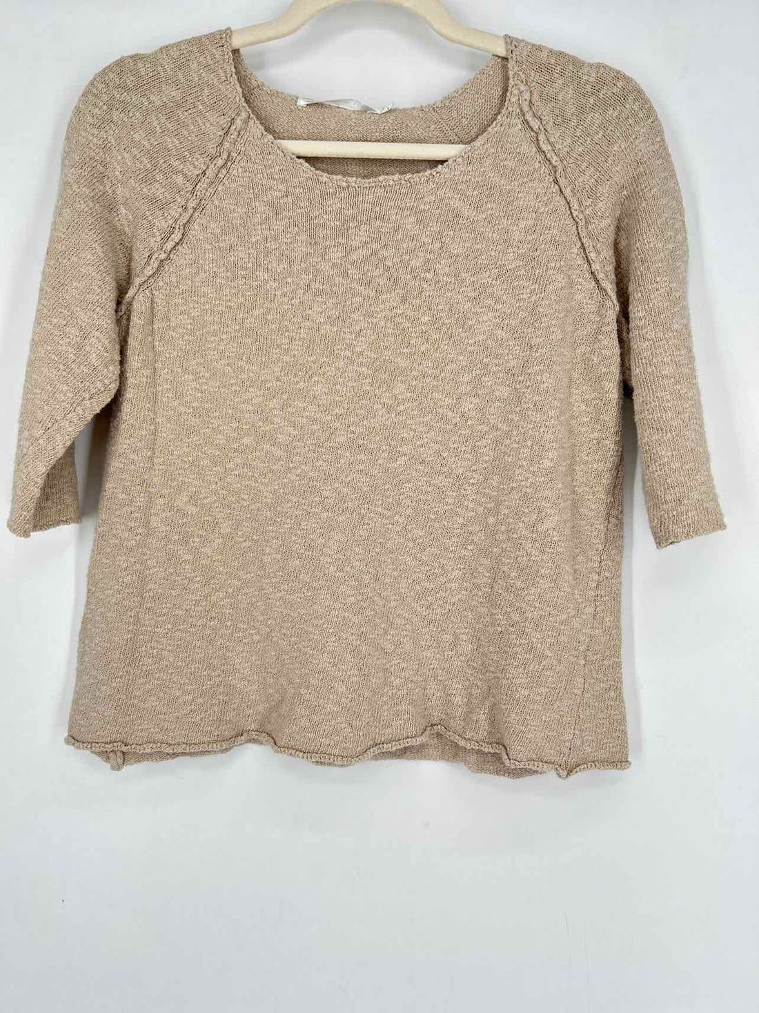Lulu B Size L Beige Long Sleeve