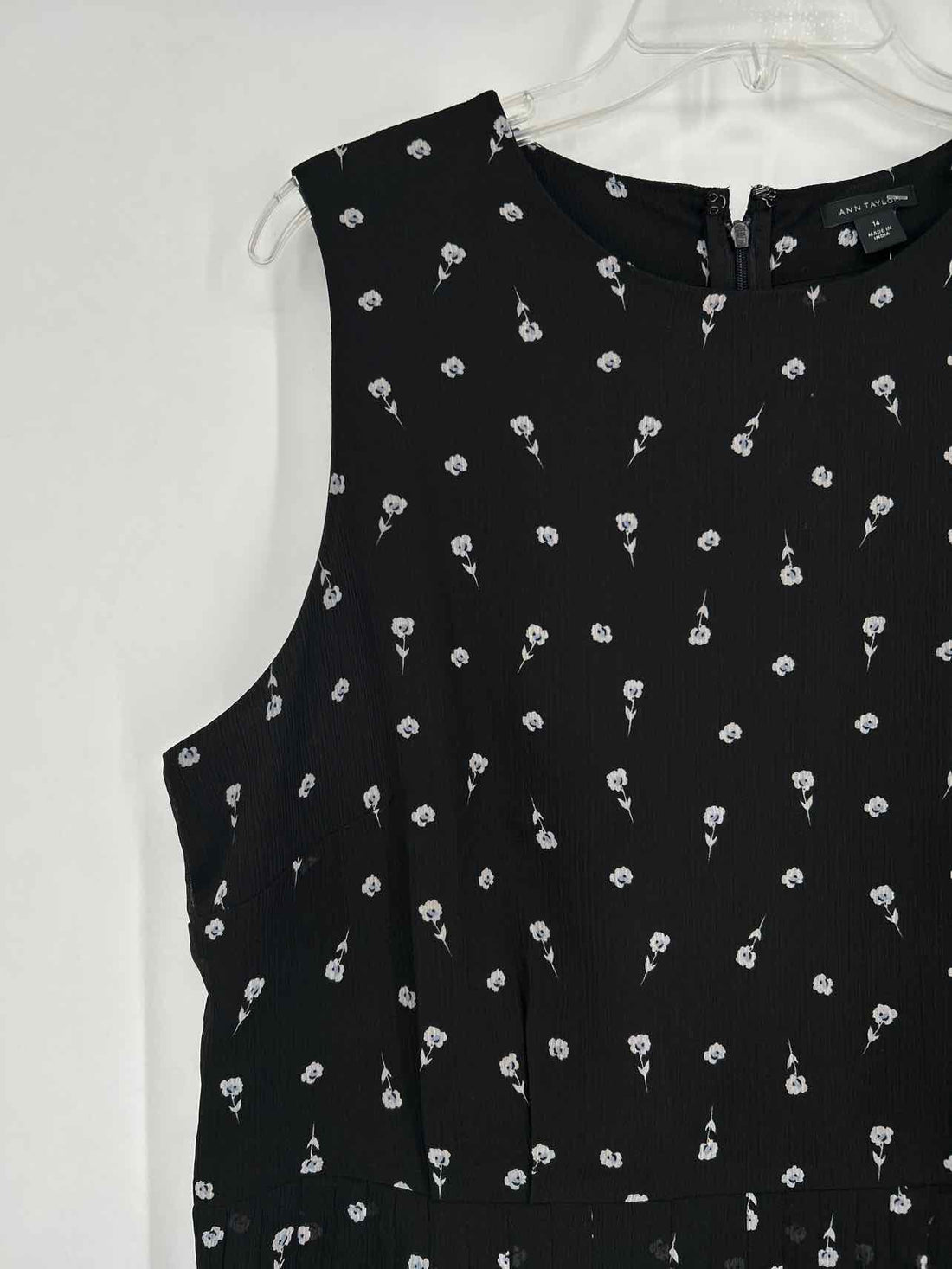 Ann Taylor Size 14 Black Floral Sleeveless Dress