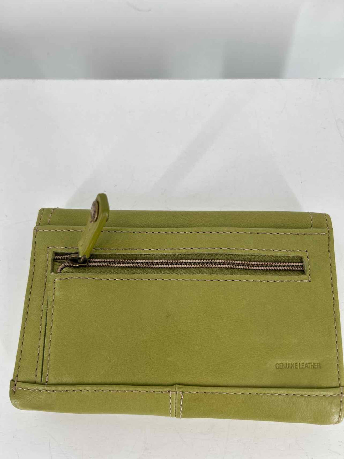 Fossil Green Leather Pre Owned Wallet