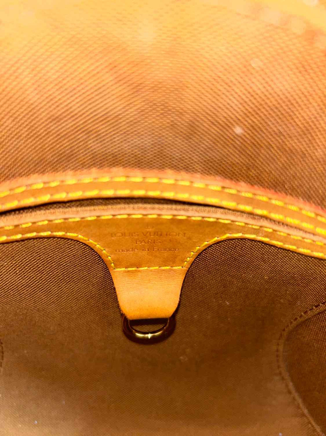 Louis Vuitton Ellipse Monogram PM Satchel. June 2000 Collection