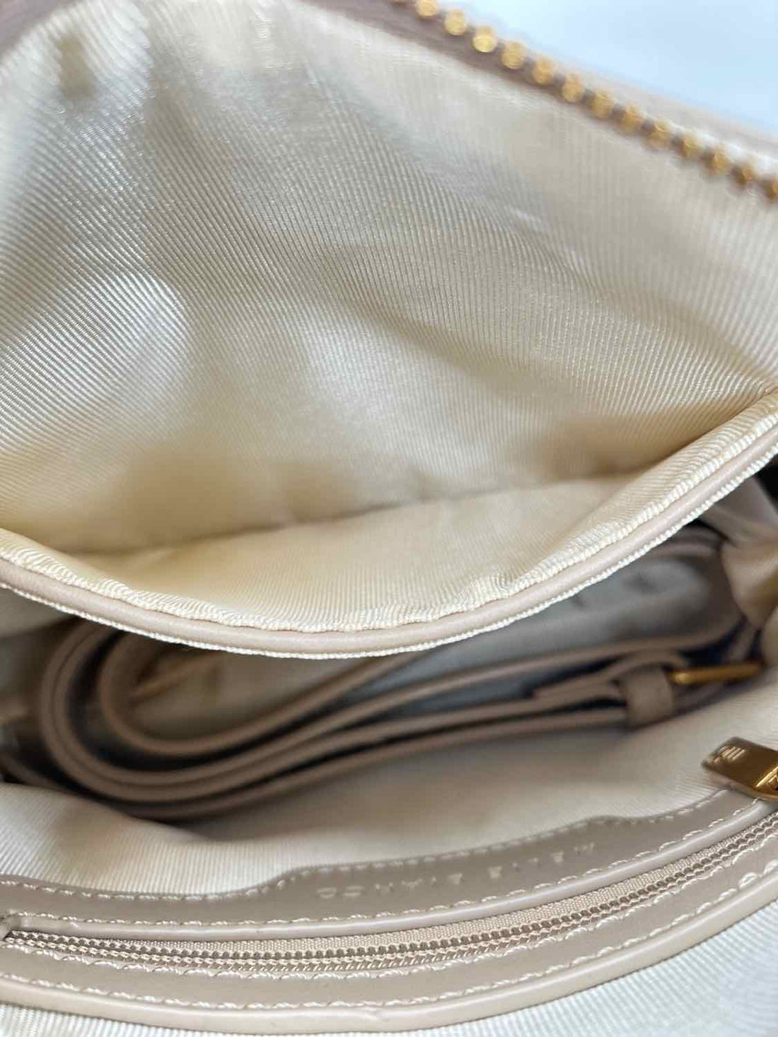 Melie Bianco Beige Vegan Leather Pre Owned Tote