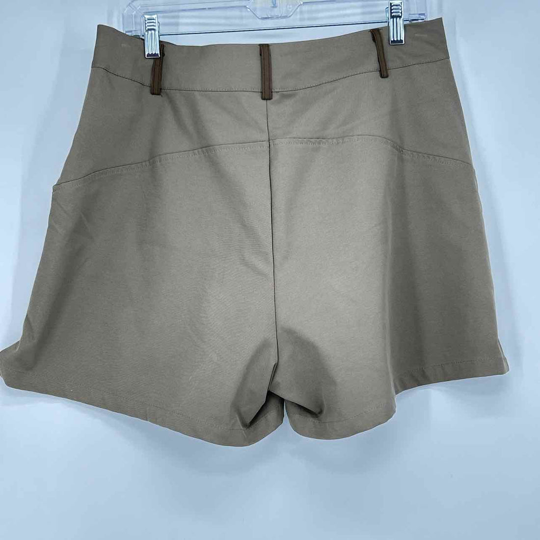 In My Nature Size XL Green Shorts