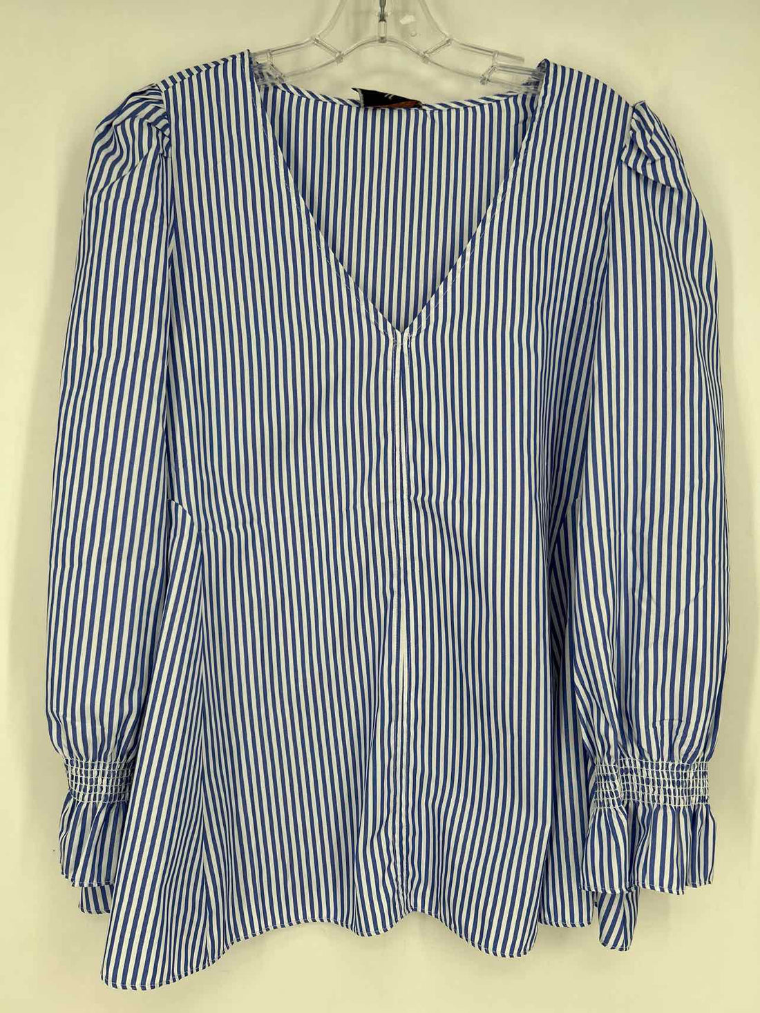 Tuckernuck Size XL White & Blue Striped Long Sleeve