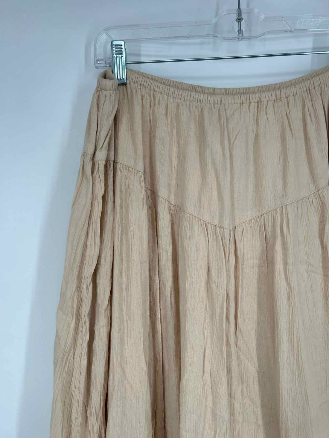 Aerie Size L Cream Skirts