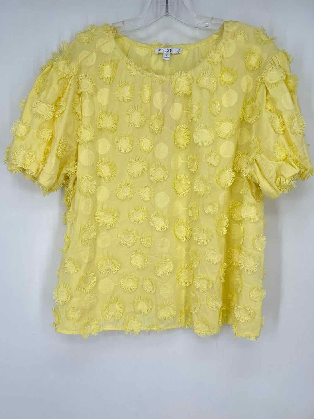 Chicos Size 3(XL) Yellow Applique Short Sleeve