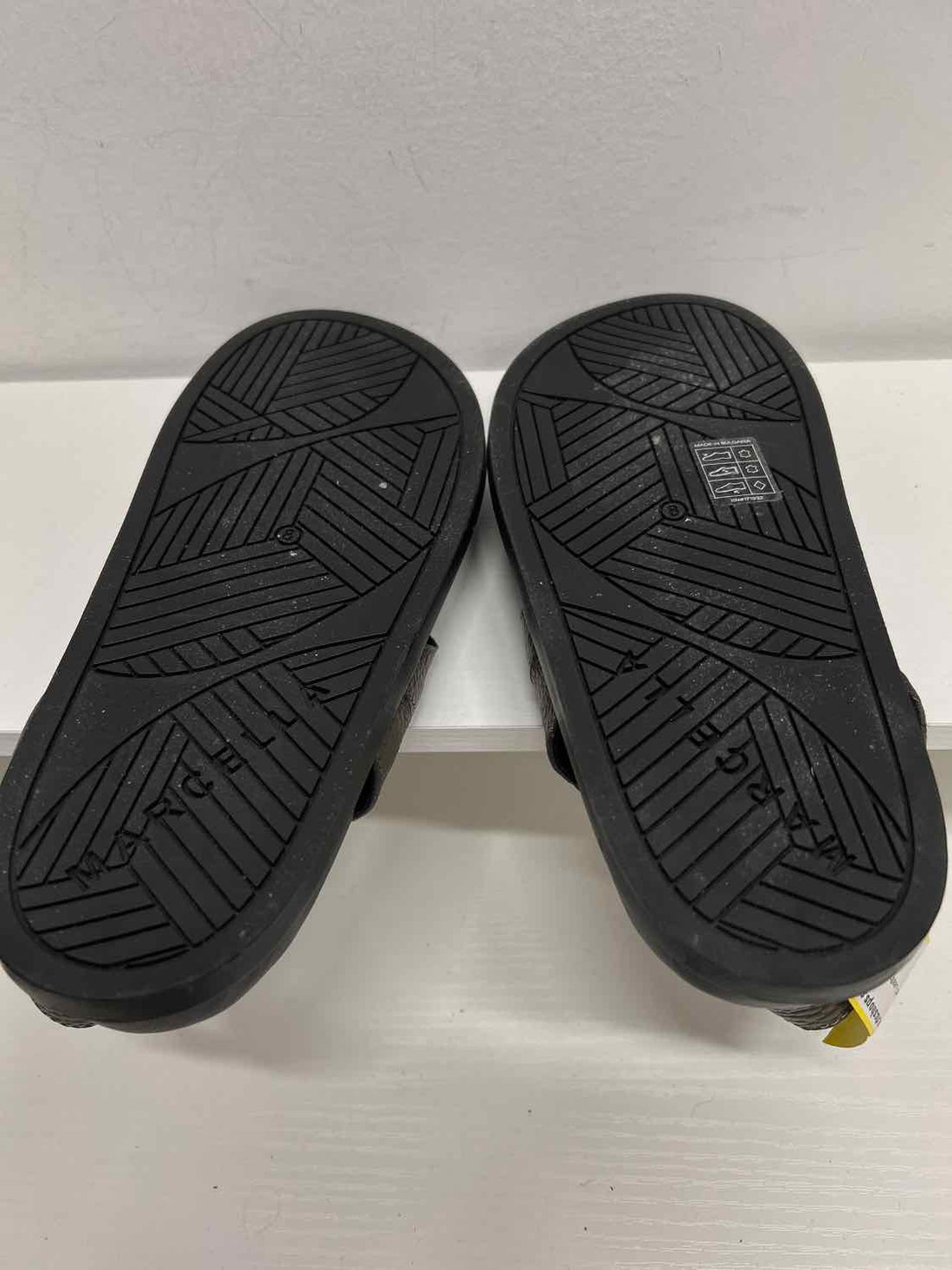 Marcella Women Size 8 Brown Pebbled Leather Sandals
