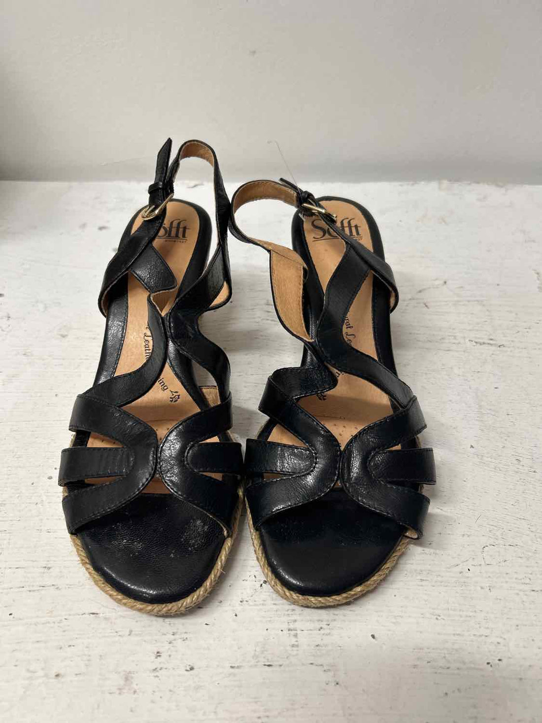 Sofft Women Size 8 Black Wedges