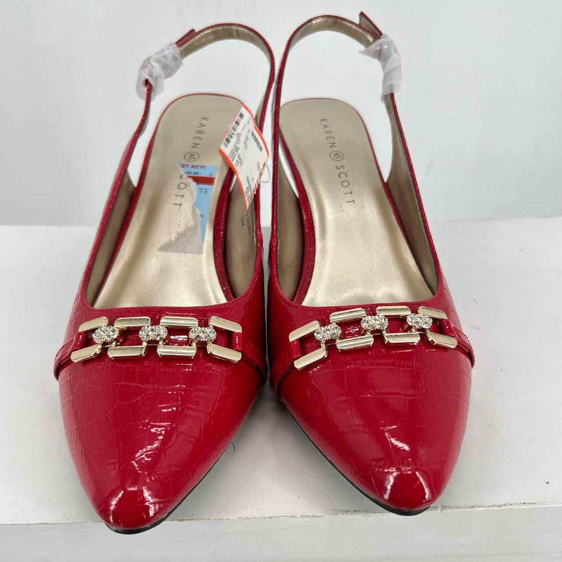 Karen Scott Women Size 11 Red NWT Heels