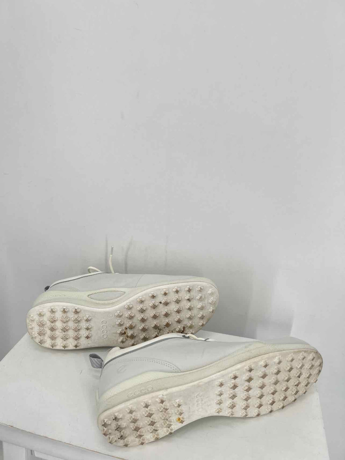 Ecco Women Size 41 White Sneakers