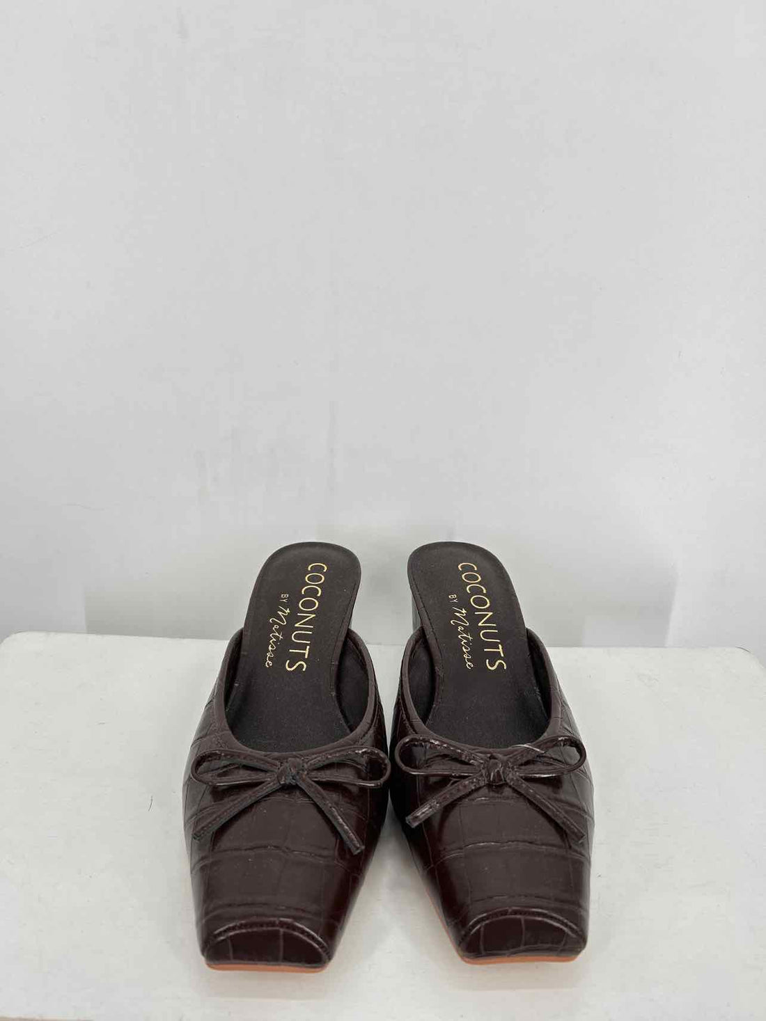 Coconuts By Matisse Women Size 7.5 Dark Brown Like New Mules