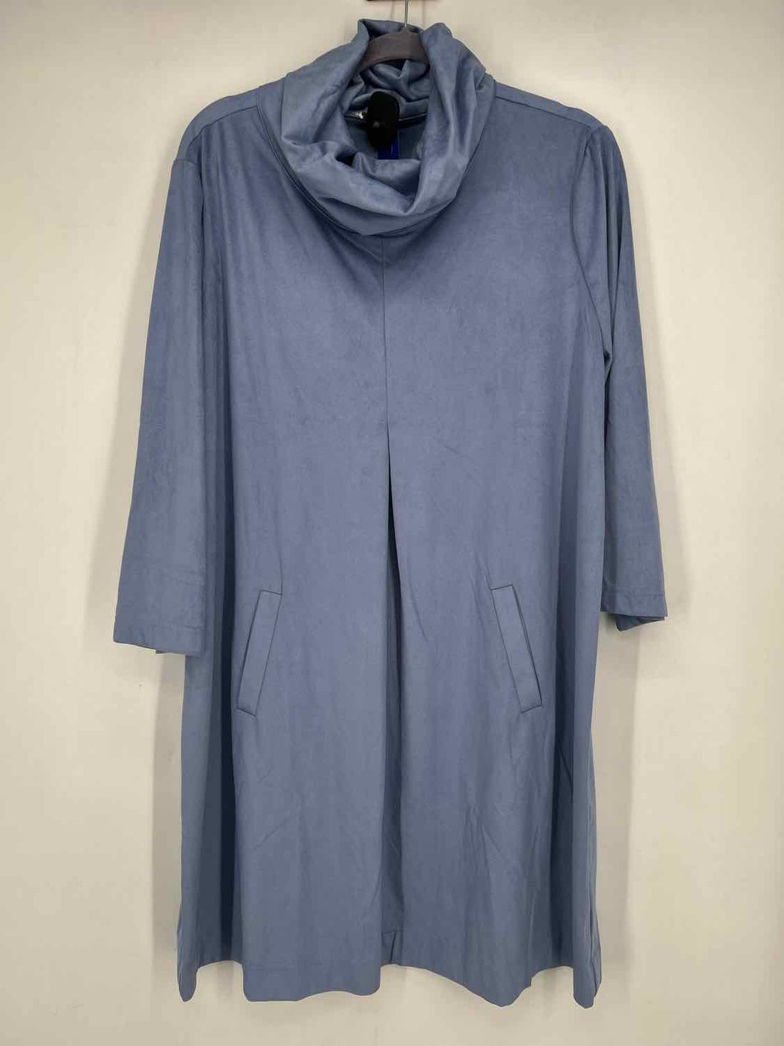 Tyler Boe Size XL Baby Blue Faux Suede Long Sleeve Dress