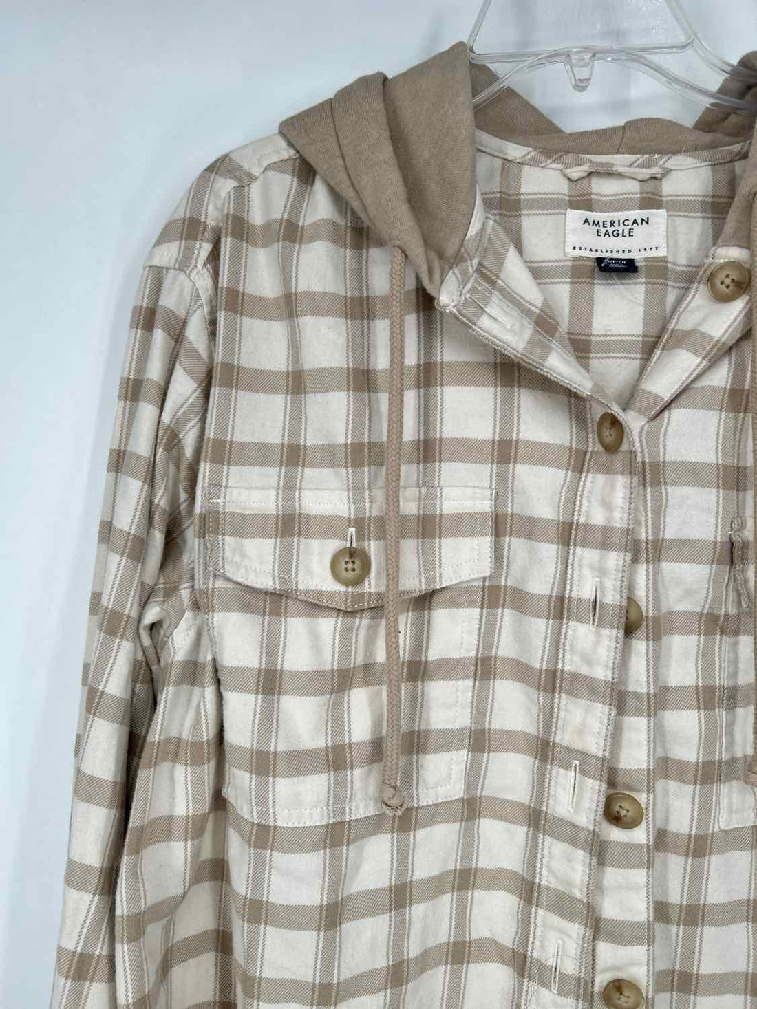 American Eagle Size S Beige Plaid Shacket